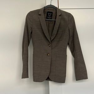 Aritzia Talula taupe gray blazer.